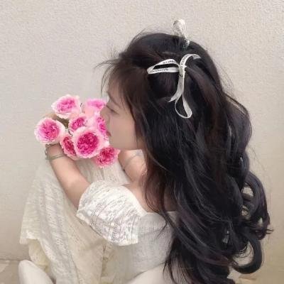 国民男神新恋情浮出水面，连日来内幕曝光，好友出面澄清